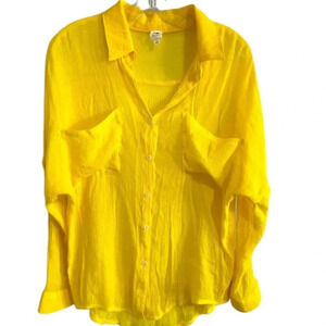 Vici Flawless bright yellow oversized button front blouse size small